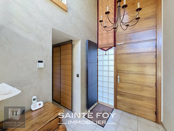 2026813 image7 - Sainte Foy Immobilier - Ce sont des agences immobilières dans l'Ouest Lyonnais spécialisées dans la location de maison ou d'appartement et la vente de propriété de prestige.