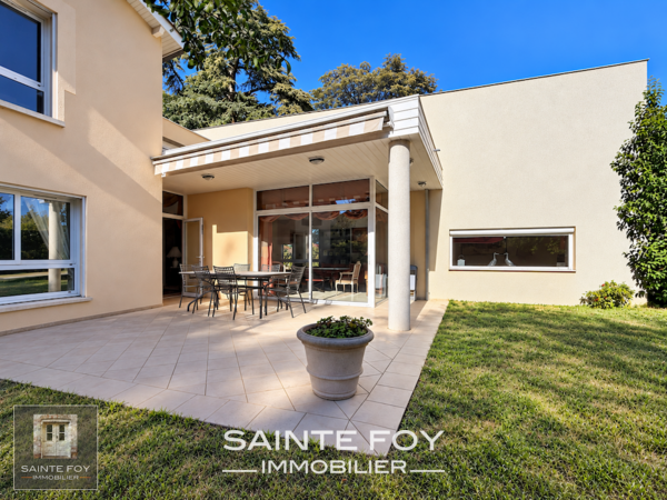 2026813 image8 - Sainte Foy Immobilier - Ce sont des agences immobilières dans l'Ouest Lyonnais spécialisées dans la location de maison ou d'appartement et la vente de propriété de prestige.