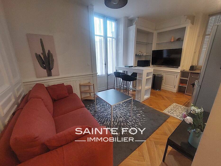 2026815 image1 - Sainte Foy Immobilier - Ce sont des agences immobilières dans l'Ouest Lyonnais spécialisées dans la location de maison ou d'appartement et la vente de propriété de prestige.