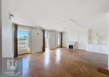 2026795 image1 - Sainte Foy Immobilier - Ce sont des agences immobilières dans l'Ouest Lyonnais spécialisées dans la location de maison ou d'appartement et la vente de propriété de prestige.