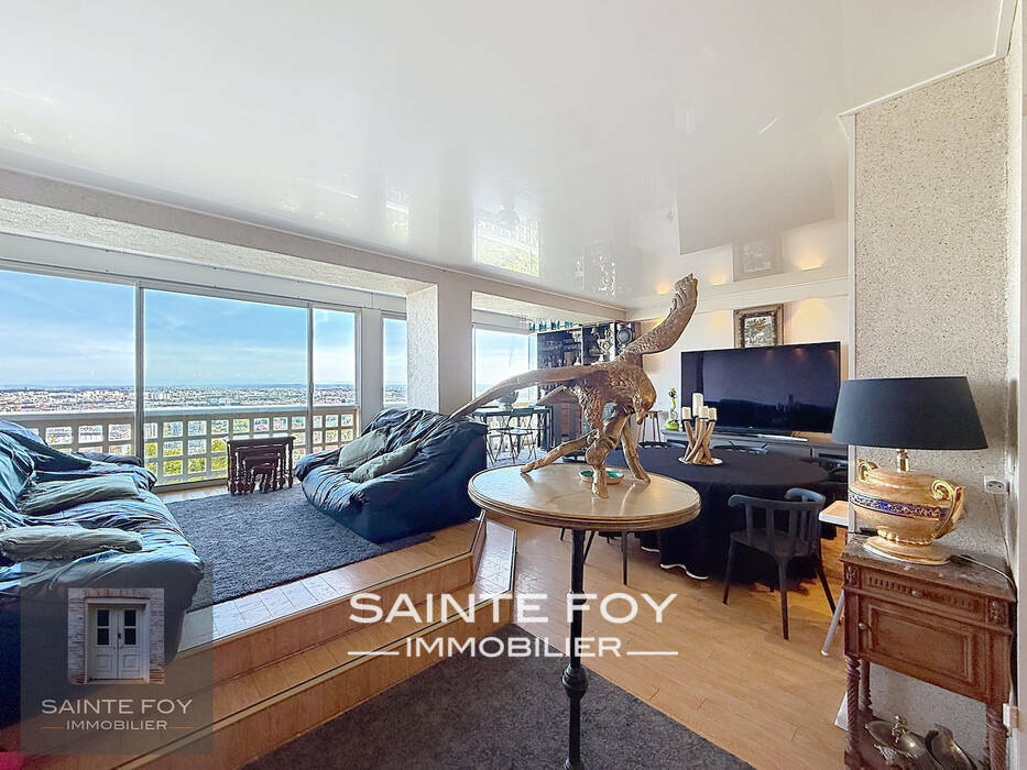 2026812 image1 - Sainte Foy Immobilier - Ce sont des agences immobilières dans l'Ouest Lyonnais spécialisées dans la location de maison ou d'appartement et la vente de propriété de prestige.