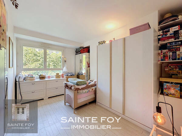 2026812 image6 - Sainte Foy Immobilier - Ce sont des agences immobilières dans l'Ouest Lyonnais spécialisées dans la location de maison ou d'appartement et la vente de propriété de prestige.