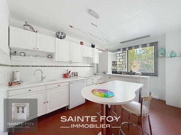 2026828 image3 - Sainte Foy Immobilier - Ce sont des agences immobilières dans l'Ouest Lyonnais spécialisées dans la location de maison ou d'appartement et la vente de propriété de prestige.