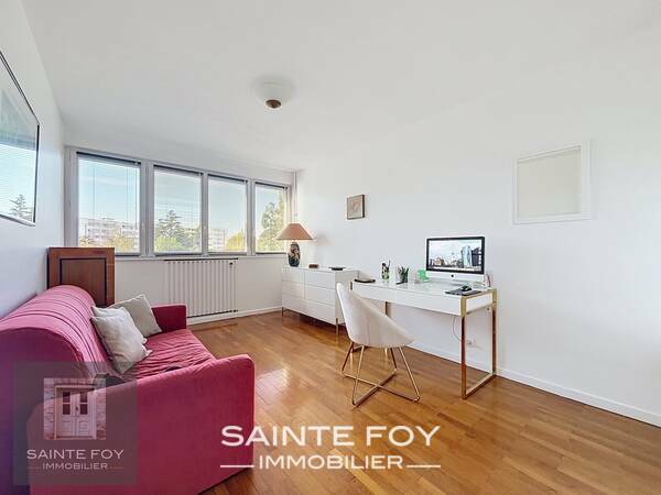 2026828 image8 - Sainte Foy Immobilier - Ce sont des agences immobilières dans l'Ouest Lyonnais spécialisées dans la location de maison ou d'appartement et la vente de propriété de prestige.