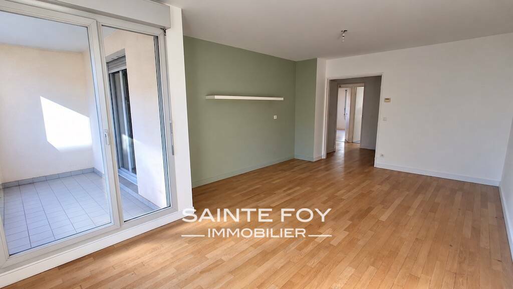 2026804 image1 - Sainte Foy Immobilier - Ce sont des agences immobilières dans l'Ouest Lyonnais spécialisées dans la location de maison ou d'appartement et la vente de propriété de prestige.