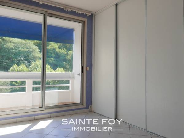 12920 image5 - Sainte Foy Immobilier - Ce sont des agences immobilières dans l'Ouest Lyonnais spécialisées dans la location de maison ou d'appartement et la vente de propriété de prestige.