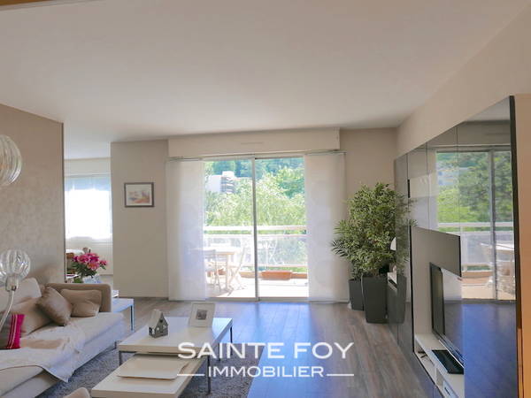 13993 image2 - Sainte Foy Immobilier - Ce sont des agences immobilières dans l'Ouest Lyonnais spécialisées dans la location de maison ou d'appartement et la vente de propriété de prestige.
