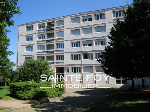 170709 image1 - Sainte Foy Immobilier - Ce sont des agences immobilières dans l'Ouest Lyonnais spécialisées dans la location de maison ou d'appartement et la vente de propriété de prestige.