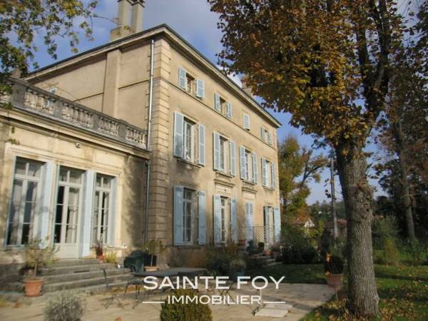 170710 image8 - Sainte Foy Immobilier - Ce sont des agences immobilières dans l'Ouest Lyonnais spécialisées dans la location de maison ou d'appartement et la vente de propriété de prestige.