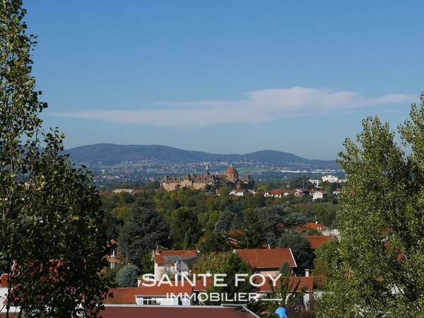 17567 image5 - Sainte Foy Immobilier - Ce sont des agences immobilières dans l'Ouest Lyonnais spécialisées dans la location de maison ou d'appartement et la vente de propriété de prestige.