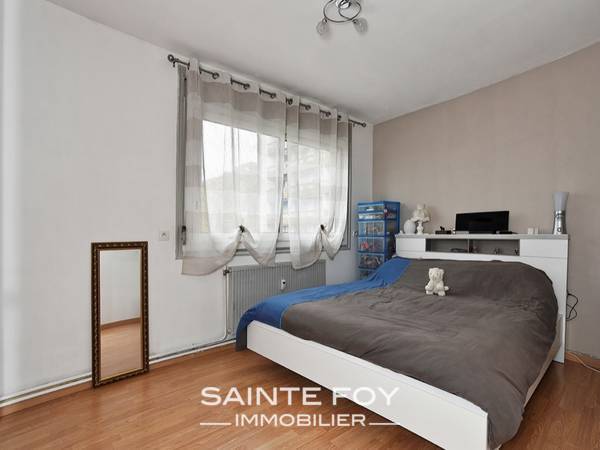 17726 image5 - Sainte Foy Immobilier - Ce sont des agences immobilières dans l'Ouest Lyonnais spécialisées dans la location de maison ou d'appartement et la vente de propriété de prestige.