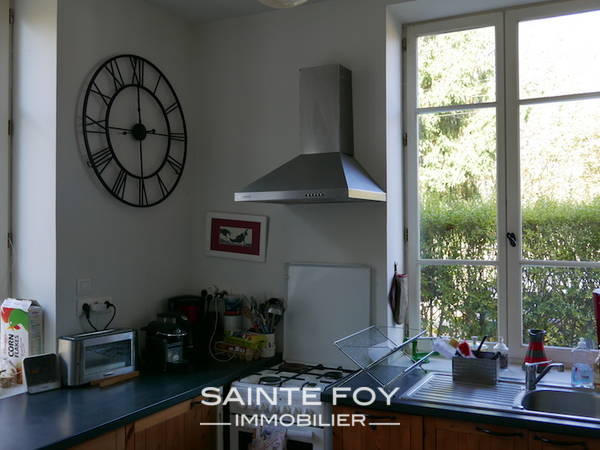 117770 image2 - Sainte Foy Immobilier - Ce sont des agences immobilières dans l'Ouest Lyonnais spécialisées dans la location de maison ou d'appartement et la vente de propriété de prestige.