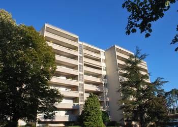 17724 image1 - Sainte Foy Immobilier - Ce sont des agences immobilières dans l'Ouest Lyonnais spécialisées dans la location de maison ou d'appartement et la vente de propriété de prestige.
