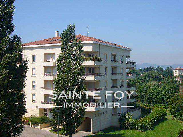 11640 image1 - Sainte Foy Immobilier - Ce sont des agences immobilières dans l'Ouest Lyonnais spécialisées dans la location de maison ou d'appartement et la vente de propriété de prestige.