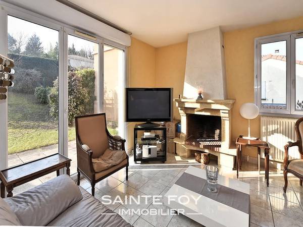 117942 image4 - Sainte Foy Immobilier - Ce sont des agences immobilières dans l'Ouest Lyonnais spécialisées dans la location de maison ou d'appartement et la vente de propriété de prestige.