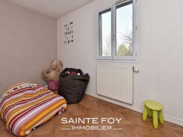 117942 image7 - Sainte Foy Immobilier - Ce sont des agences immobilières dans l'Ouest Lyonnais spécialisées dans la location de maison ou d'appartement et la vente de propriété de prestige.