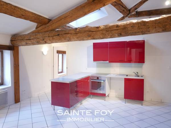 117819 image2 - Sainte Foy Immobilier - Ce sont des agences immobilières dans l'Ouest Lyonnais spécialisées dans la location de maison ou d'appartement et la vente de propriété de prestige.