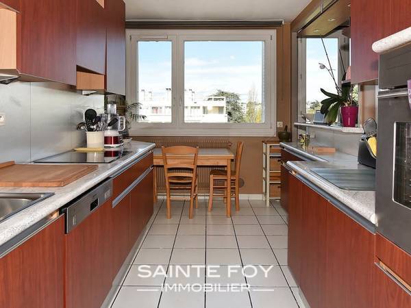 118032 image3 - Sainte Foy Immobilier - Ce sont des agences immobilières dans l'Ouest Lyonnais spécialisées dans la location de maison ou d'appartement et la vente de propriété de prestige.