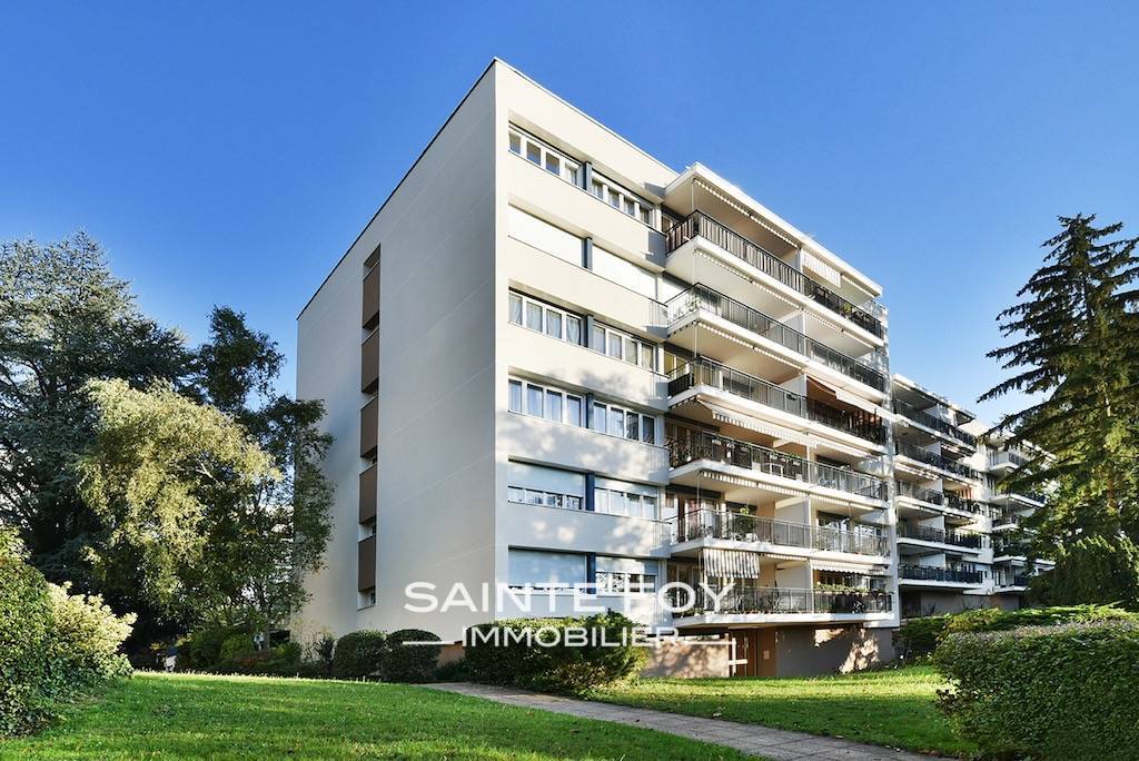 17716 image1 - Sainte Foy Immobilier - Ce sont des agences immobilières dans l'Ouest Lyonnais spécialisées dans la location de maison ou d'appartement et la vente de propriété de prestige.