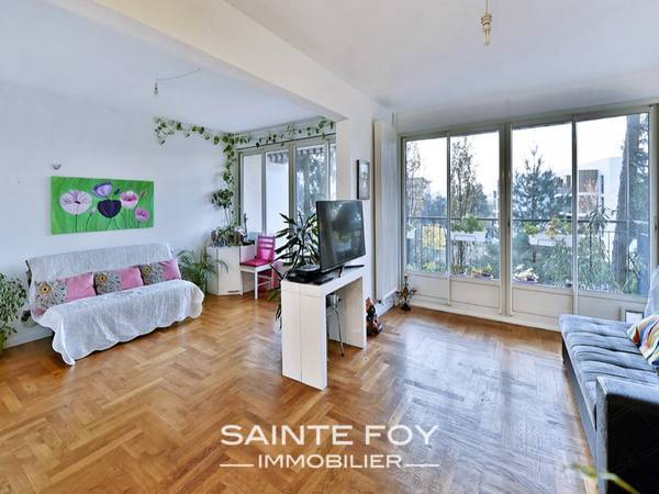 17716 image2 - Sainte Foy Immobilier - Ce sont des agences immobilières dans l'Ouest Lyonnais spécialisées dans la location de maison ou d'appartement et la vente de propriété de prestige.