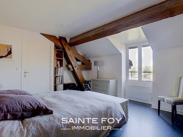 6972 image6 - Sainte Foy Immobilier - Ce sont des agences immobilières dans l'Ouest Lyonnais spécialisées dans la location de maison ou d'appartement et la vente de propriété de prestige.