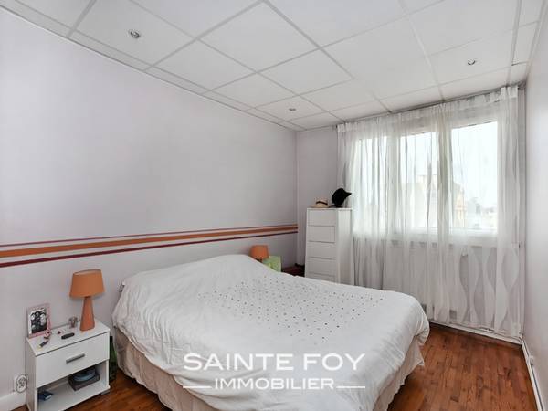  image5 - Sainte Foy Immobilier - Ce sont des agences immobilières dans l'Ouest Lyonnais spécialisées dans la location de maison ou d'appartement et la vente de propriété de prestige.