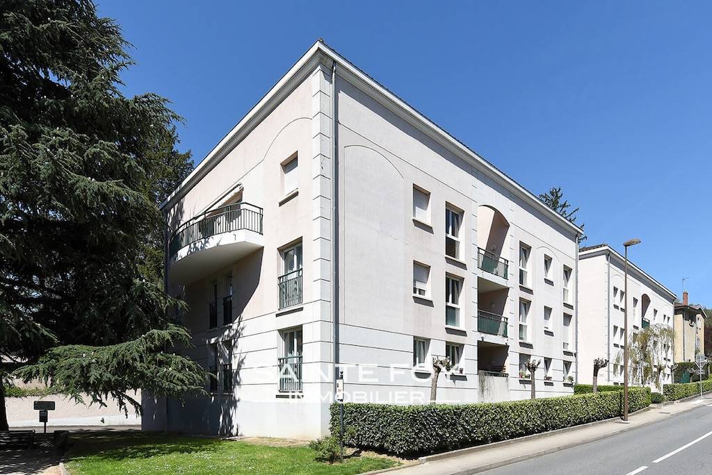 117958 image1 - Sainte Foy Immobilier - Ce sont des agences immobilières dans l'Ouest Lyonnais spécialisées dans la location de maison ou d'appartement et la vente de propriété de prestige.