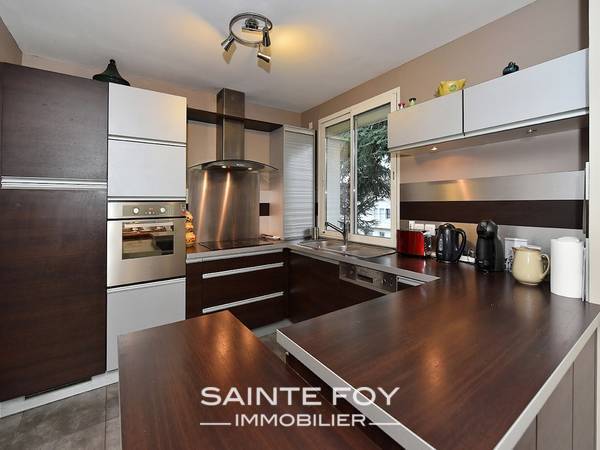 117750 image3 - Sainte Foy Immobilier - Ce sont des agences immobilières dans l'Ouest Lyonnais spécialisées dans la location de maison ou d'appartement et la vente de propriété de prestige.