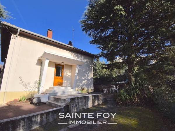 117750 image9 - Sainte Foy Immobilier - Ce sont des agences immobilières dans l'Ouest Lyonnais spécialisées dans la location de maison ou d'appartement et la vente de propriété de prestige.