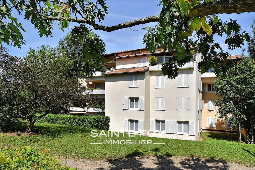 118109 image1 - Sainte Foy Immobilier - Ce sont des agences immobilières dans l'Ouest Lyonnais spécialisées dans la location de maison ou d'appartement et la vente de propriété de prestige.