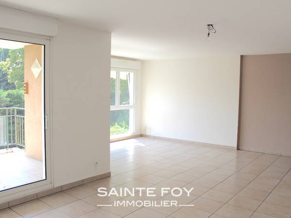 118210 image3 - Sainte Foy Immobilier - Ce sont des agences immobilières dans l'Ouest Lyonnais spécialisées dans la location de maison ou d'appartement et la vente de propriété de prestige.