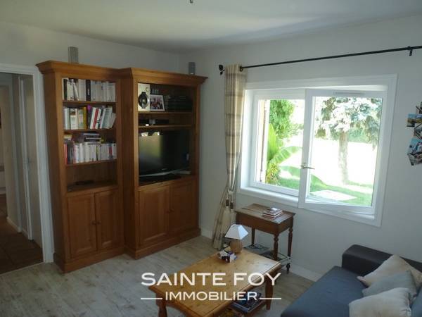 118155 image7 - Sainte Foy Immobilier - Ce sont des agences immobilières dans l'Ouest Lyonnais spécialisées dans la location de maison ou d'appartement et la vente de propriété de prestige.