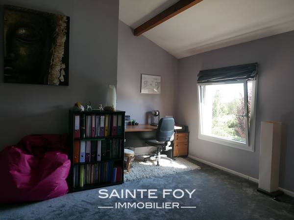 118201 image6 - Sainte Foy Immobilier - Ce sont des agences immobilières dans l'Ouest Lyonnais spécialisées dans la location de maison ou d'appartement et la vente de propriété de prestige.
