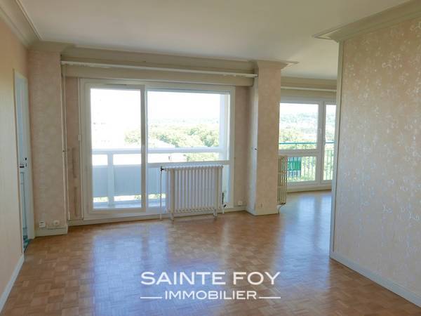 118144 image7 - Sainte Foy Immobilier - Ce sont des agences immobilières dans l'Ouest Lyonnais spécialisées dans la location de maison ou d'appartement et la vente de propriété de prestige.