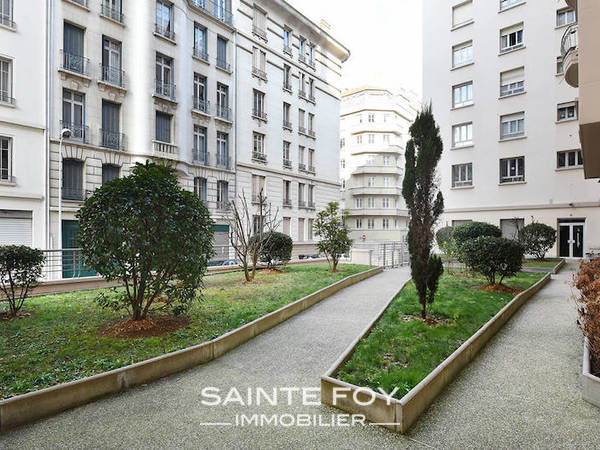1761507 image8 - Sainte Foy Immobilier - Ce sont des agences immobilières dans l'Ouest Lyonnais spécialisées dans la location de maison ou d'appartement et la vente de propriété de prestige.