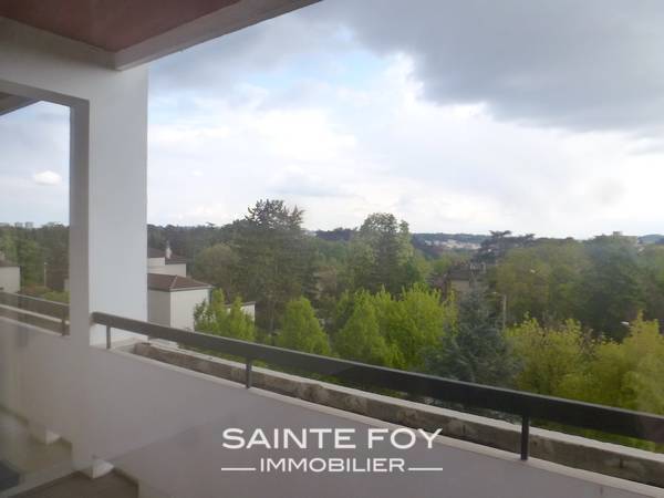 118175 image8 - Sainte Foy Immobilier - Ce sont des agences immobilières dans l'Ouest Lyonnais spécialisées dans la location de maison ou d'appartement et la vente de propriété de prestige.