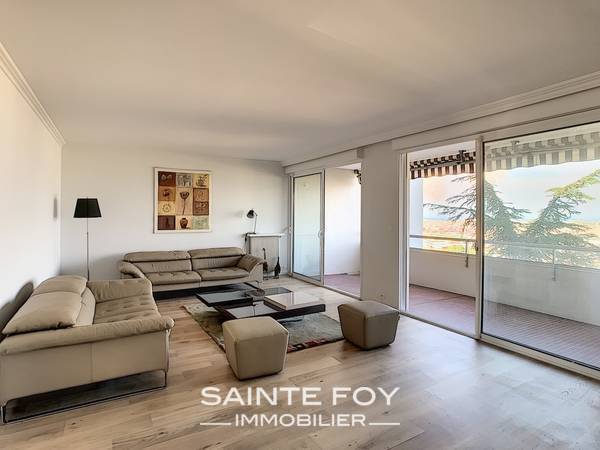 118213 image2 - Sainte Foy Immobilier - Ce sont des agences immobilières dans l'Ouest Lyonnais spécialisées dans la location de maison ou d'appartement et la vente de propriété de prestige.