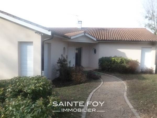 2019007 image7 - Sainte Foy Immobilier - Ce sont des agences immobilières dans l'Ouest Lyonnais spécialisées dans la location de maison ou d'appartement et la vente de propriété de prestige.