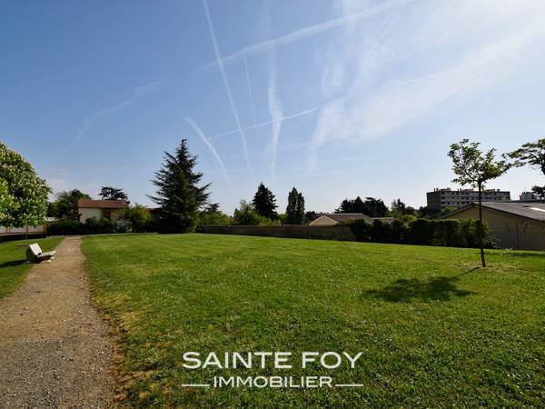 118473 image7 - Sainte Foy Immobilier - Ce sont des agences immobilières dans l'Ouest Lyonnais spécialisées dans la location de maison ou d'appartement et la vente de propriété de prestige.