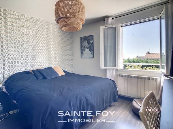14078 image5 - Sainte Foy Immobilier - Ce sont des agences immobilières dans l'Ouest Lyonnais spécialisées dans la location de maison ou d'appartement et la vente de propriété de prestige.