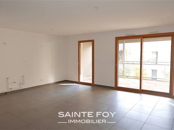 14259 image2 - Sainte Foy Immobilier - Ce sont des agences immobilières dans l'Ouest Lyonnais spécialisées dans la location de maison ou d'appartement et la vente de propriété de prestige.