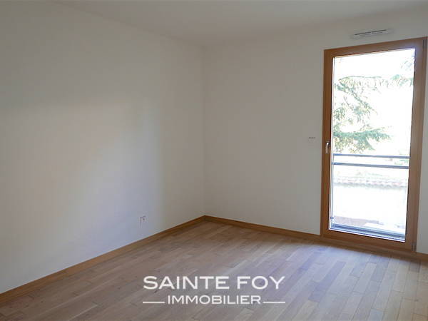 14259 image3 - Sainte Foy Immobilier - Ce sont des agences immobilières dans l'Ouest Lyonnais spécialisées dans la location de maison ou d'appartement et la vente de propriété de prestige.