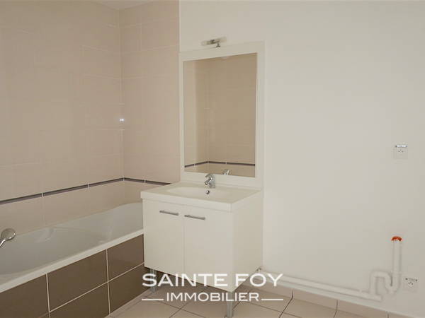 14259 image7 - Sainte Foy Immobilier - Ce sont des agences immobilières dans l'Ouest Lyonnais spécialisées dans la location de maison ou d'appartement et la vente de propriété de prestige.