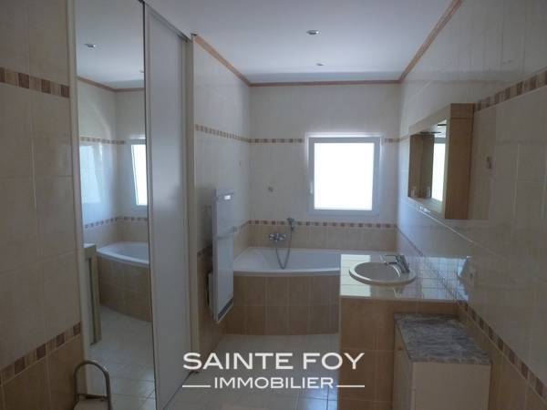 118228 image8 - Sainte Foy Immobilier - Ce sont des agences immobilières dans l'Ouest Lyonnais spécialisées dans la location de maison ou d'appartement et la vente de propriété de prestige.