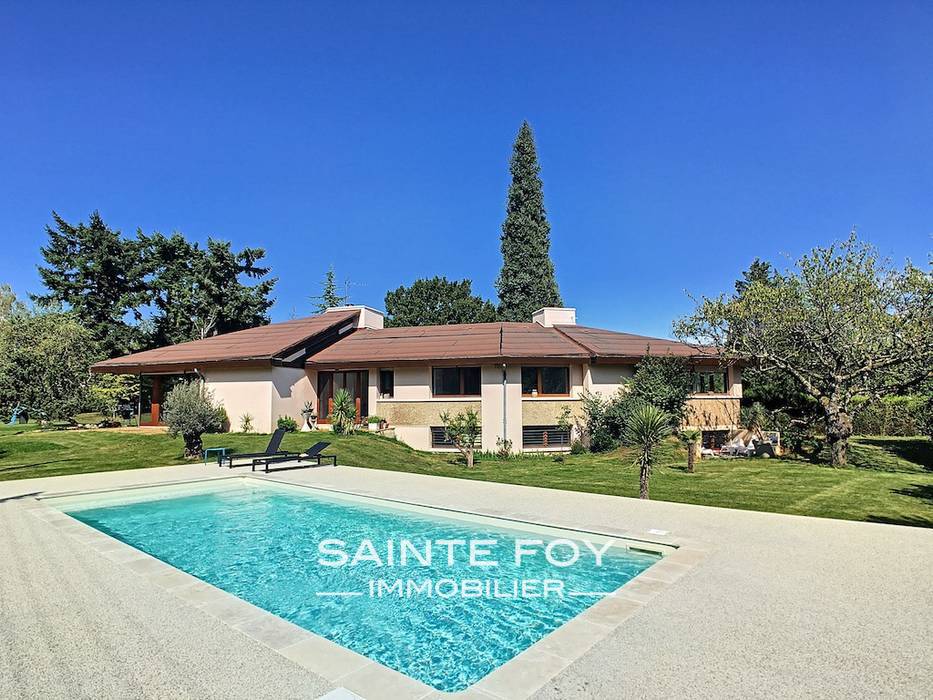 2019708 image1 - Sainte Foy Immobilier - Ce sont des agences immobilières dans l'Ouest Lyonnais spécialisées dans la location de maison ou d'appartement et la vente de propriété de prestige.