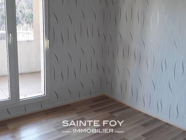 118207 image5 - Sainte Foy Immobilier - Ce sont des agences immobilières dans l'Ouest Lyonnais spécialisées dans la location de maison ou d'appartement et la vente de propriété de prestige.