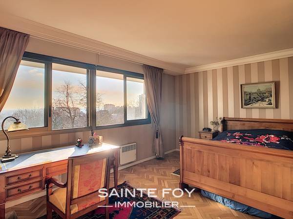 2019032 image5 - Sainte Foy Immobilier - Ce sont des agences immobilières dans l'Ouest Lyonnais spécialisées dans la location de maison ou d'appartement et la vente de propriété de prestige.