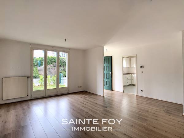 118234 image2 - Sainte Foy Immobilier - Ce sont des agences immobilières dans l'Ouest Lyonnais spécialisées dans la location de maison ou d'appartement et la vente de propriété de prestige.