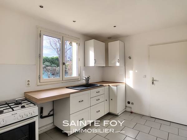 118234 image3 - Sainte Foy Immobilier - Ce sont des agences immobilières dans l'Ouest Lyonnais spécialisées dans la location de maison ou d'appartement et la vente de propriété de prestige.