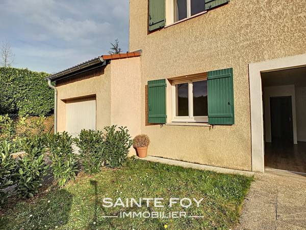 118234 image6 - Sainte Foy Immobilier - Ce sont des agences immobilières dans l'Ouest Lyonnais spécialisées dans la location de maison ou d'appartement et la vente de propriété de prestige.